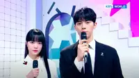 Siaran Music Bank KBS World diadakan dengan tenang dan sunyi untuk menghormati mendiang Moonbin ASTRO. (KBS WORLD TV)