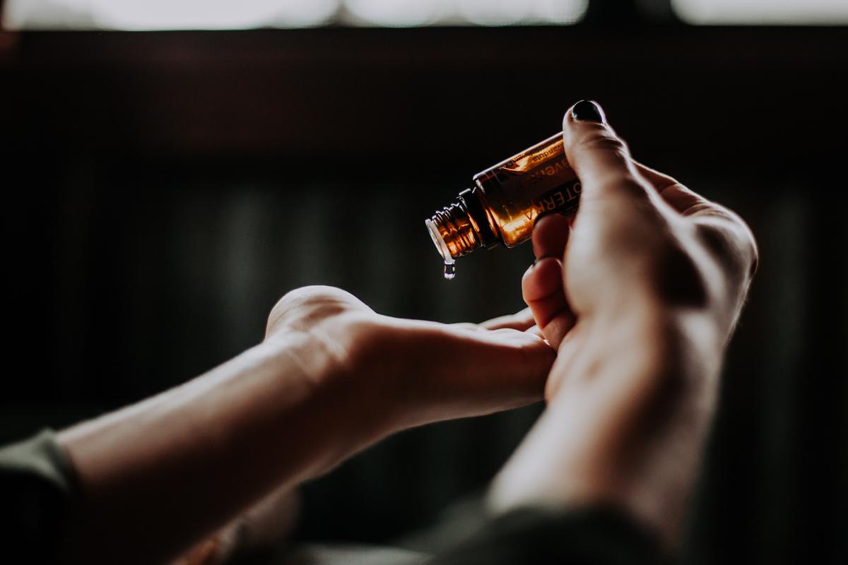 [Fimela] tea tree oil