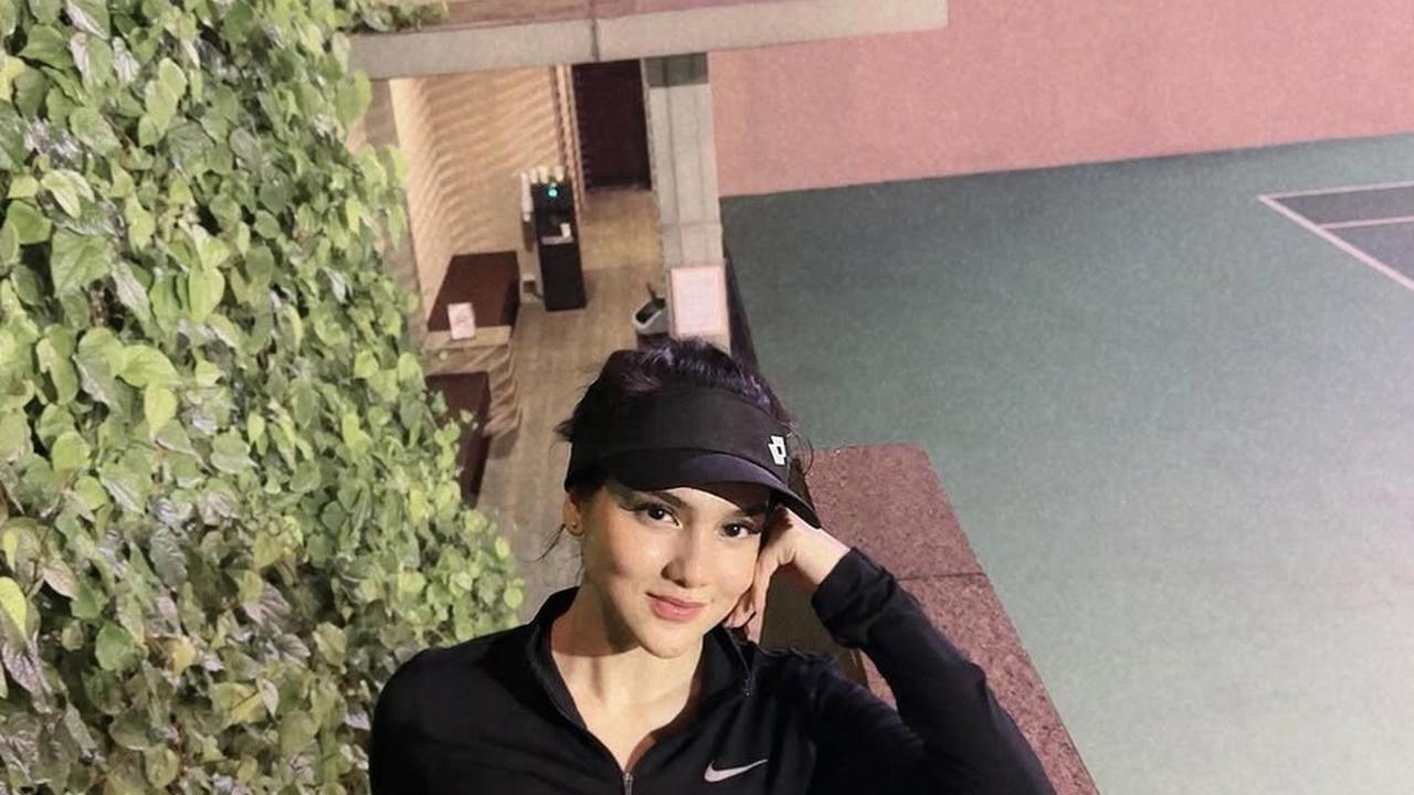 7 Potret Davina Karamoy Bergaya Tomboy, Aura Cantiknya Tak Terbendung