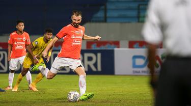 Foto: Akhiri Laga Seri Dua BRI Liga 1, Persija Jakarta Harus Puas Berada di Papan Tengah Klasemen