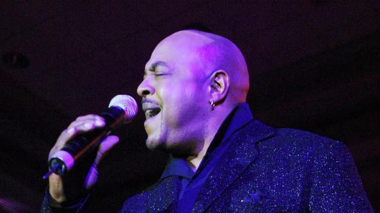 Peabo Bryson Berpulang, Ini 6 Lagu Hits yang Selalu Membekas di Hati Penggemar