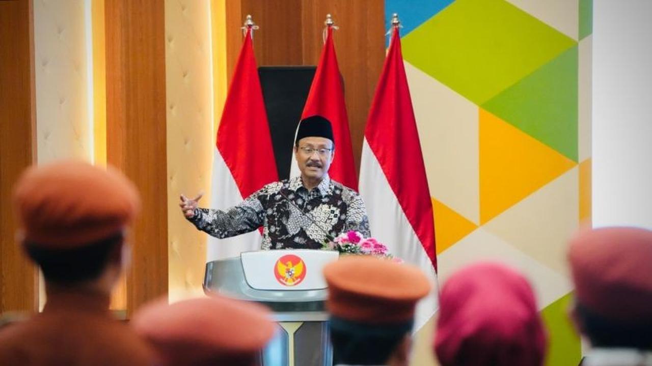Mensos Ajak Wali Asrama Sekolah Rakyat Jatim Berikrar, Perkuat Komitmen Entaskan Kemiskinan