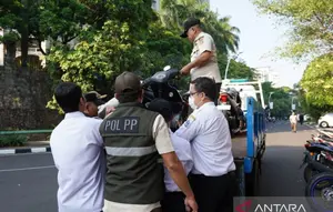 ASN Jakarta Bandel Bawa Kendaraan Pribadi Diderek
