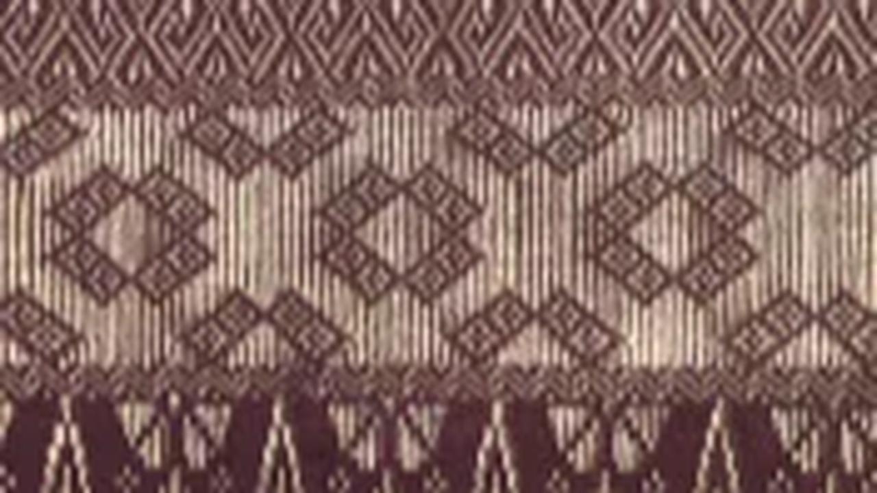 <b>Batik Pucuk Rebung Penuh Makna</b>