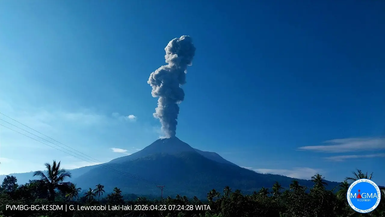 Gunung Lewotobi Laki-Laki