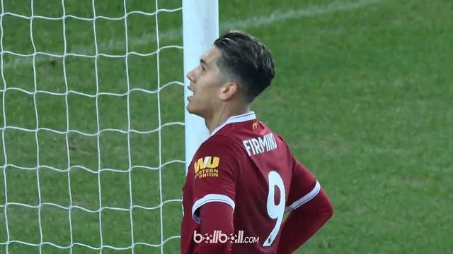 Roberto Firmino dan Adam Lallana gagal mencetak gol ketika miliki peluang di depan gawang. This video is presented by Ballball.