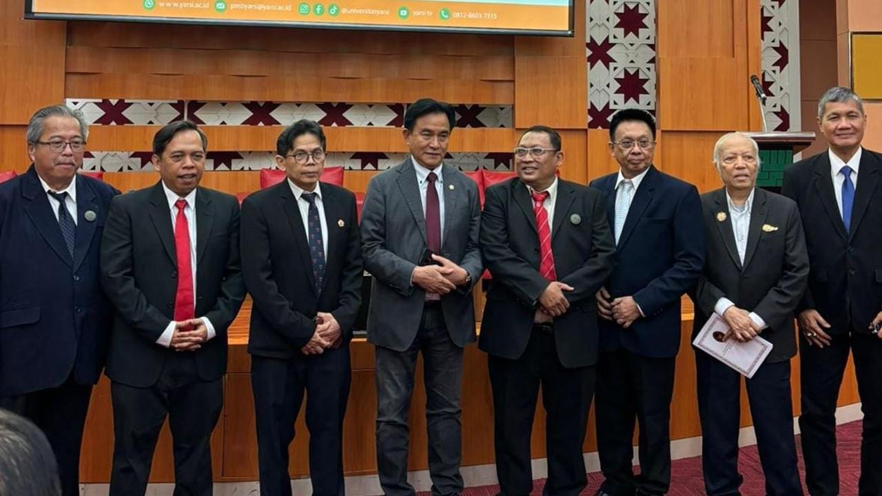 Menko Yusril: Tata Kelola Profesi Kesehatan Butuh Keseimbangan Negara dan Organisasi Profesi