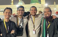 Momen Sakti Bagikan Sederet Potret Umrah Bareng Sheila on 7, Netizen: The Real Sahabat Sejatiku