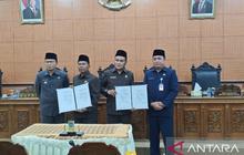 Sah! DPRD Bangka Tengah Tetapkan Raperda Pajak dan Retribusi Daerah, Ini Dampaknya untuk PAD