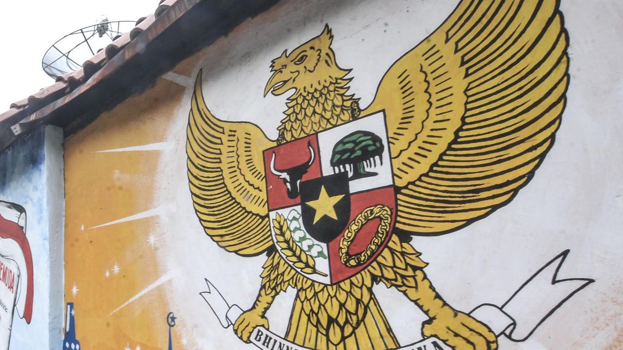 Warna-Warni Mural di Kampung Pancasila