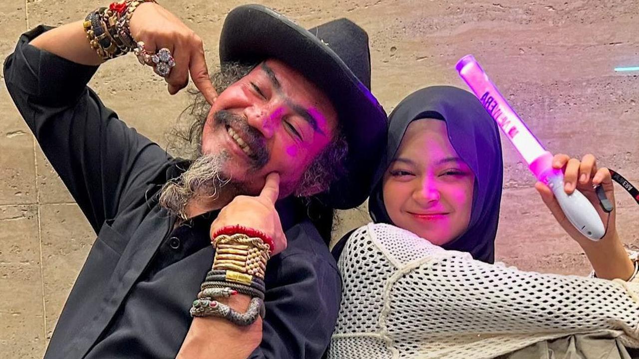 Profil dan Potret Cantik Kesya Tamara Anak Limbad yang Curi Perhatian Nonton Konser JKT48