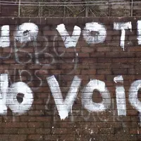 Di tengah ketegangan yang terjadi jelang hingga hari H Pilkada 2017, netizen mencoba mencairkan suasana lewat tagar #AlasanGolput. (Via: Extramuralactivity.com)