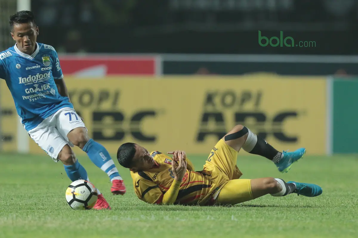 Persib Bandung, Mitra Kukar, Liga 1 Indonesia, Bola.com