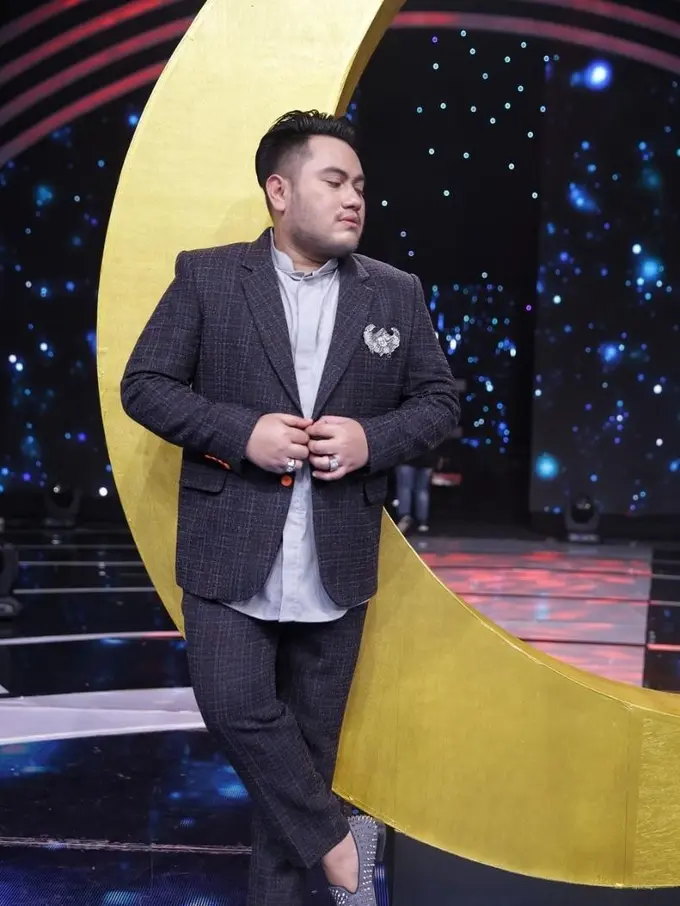 Mendadak Bikin Postingan Misterius, Nassar Bikin Panggung Dangdut Heboh!