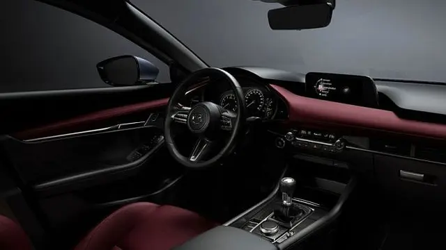 Bagian interior memakai filosofi "less is more"