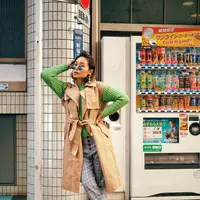 Long outer dan boots. (instagram/ayladimitri)