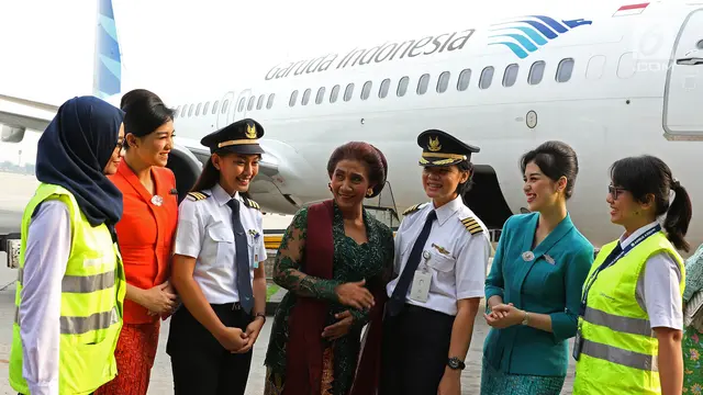 Menteri Susi Ikuti Kartini Flight Bersama Kru Wanita Garuda Indonesia