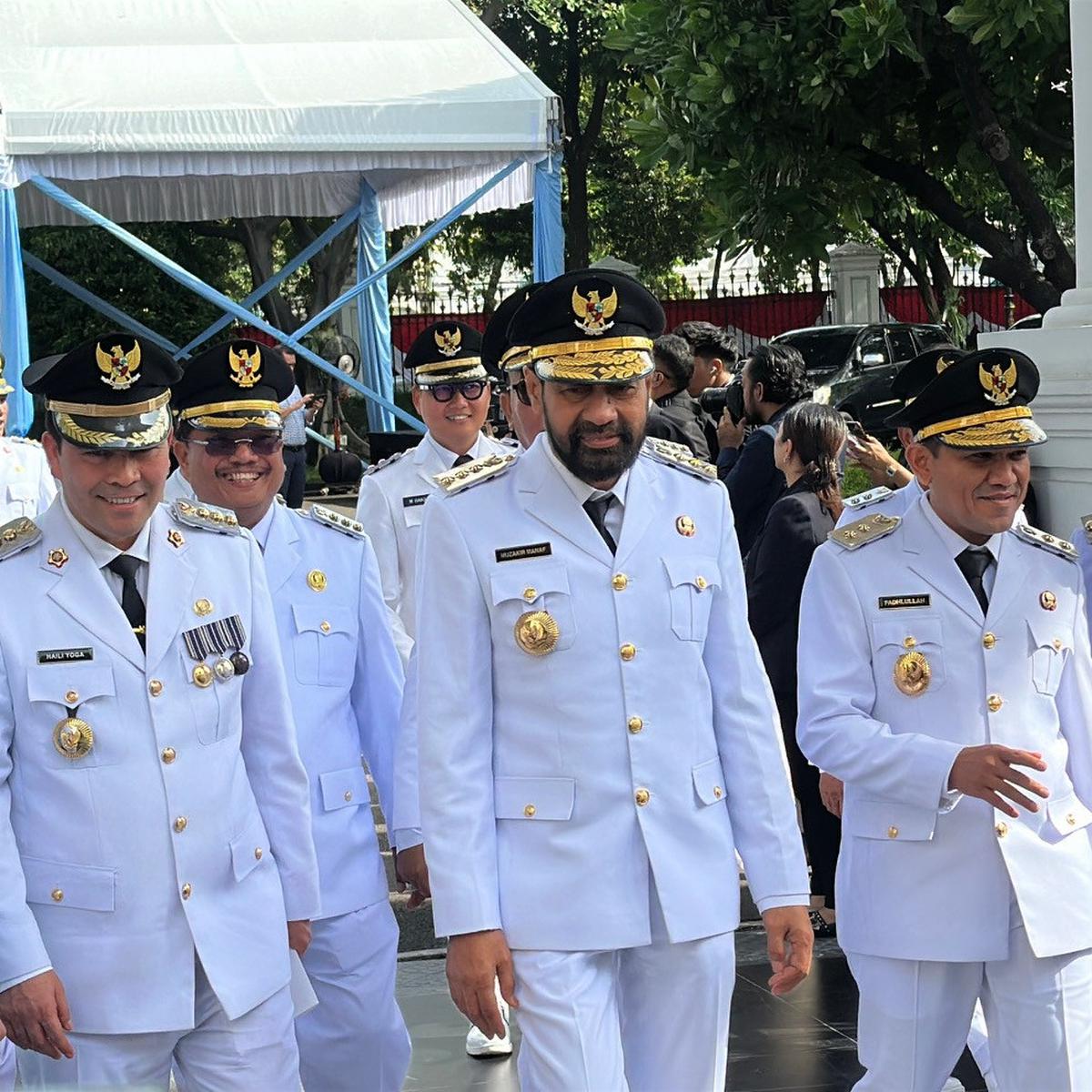 rombongan kepala daerah aceh terpilih hadiri pelantikan di istana negara