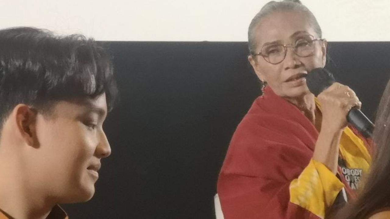 Eyang Elly Luthan Buktikan Bisa 'Push Rank' Mobile Legends, Inspirasi Nenek Gamer