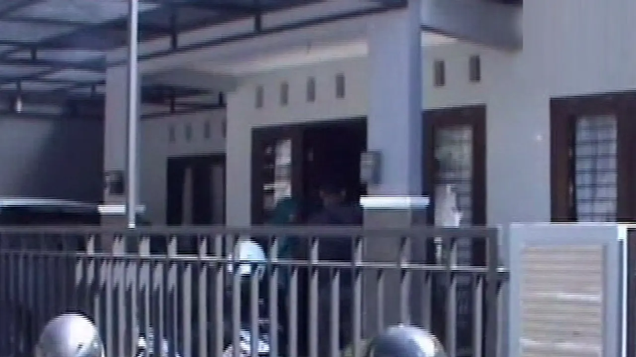 Suasana Duka Selimuti Keluarga Korban MH17