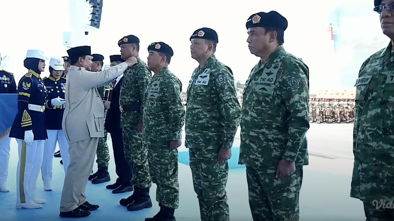 VIDEO: Sejarah Baru! Wakil Panglima TNI Jenderal Tandyo Budi Dilantik Presiden Prabowo di Batujajar