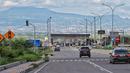 Tol Soreang-Pasir Koja atau disingkat Soroja berada di Jawa Barat. Tol ini berjalan menghadap gagahnya Gunung Tangkuban Perahu. Selain itu, jika berkendara di malam hari pengguna jalan akan disuguhkan dengan pemandangan city light di sekitarnya. (Source: Dhimi Photos)