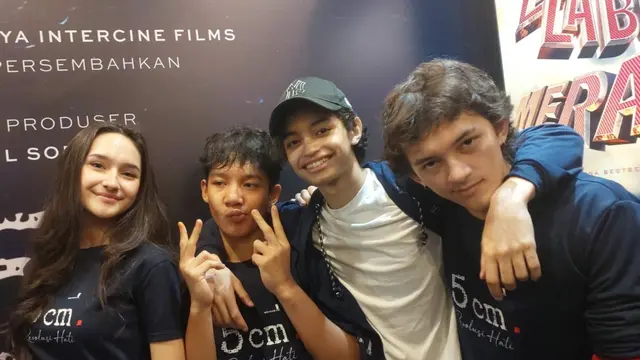 Roman King Bangga Dapat Dukungan Herjunot Ali Jadi Zafran Muda di Film 5Cm: Revolusi Hati