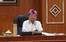 Koster Ancam Cabut Izin Usaha Produsen Air Mineral yang Masih Jual Air di Bawah Satu Liter
