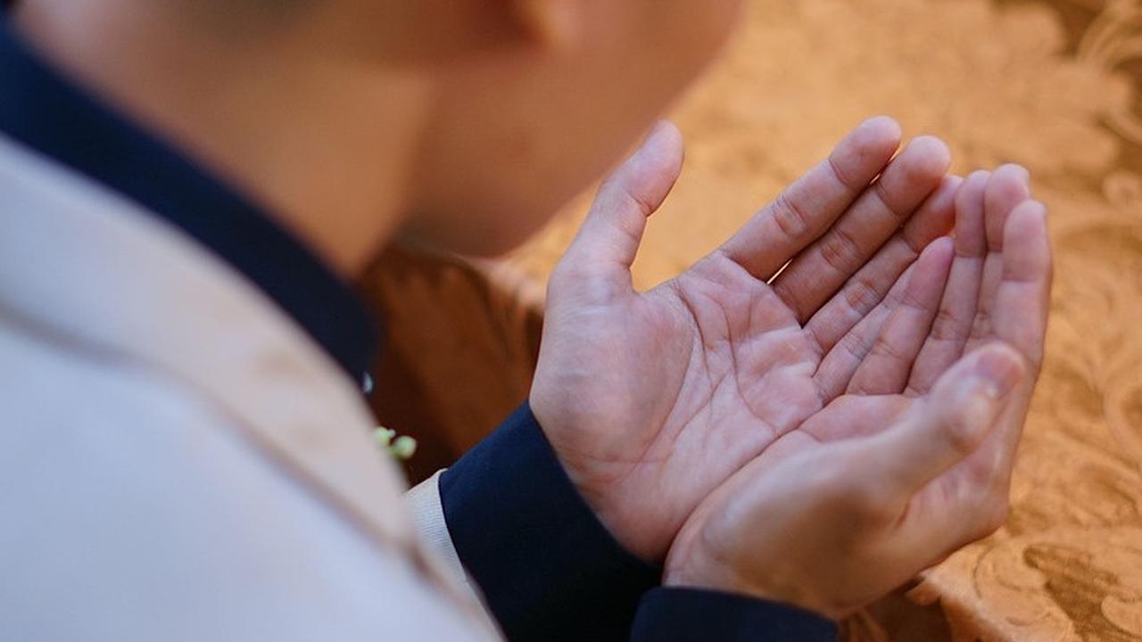 Tata Cara Sholat Hajat Lengkap dengan Doanya, Perlu Diketahui