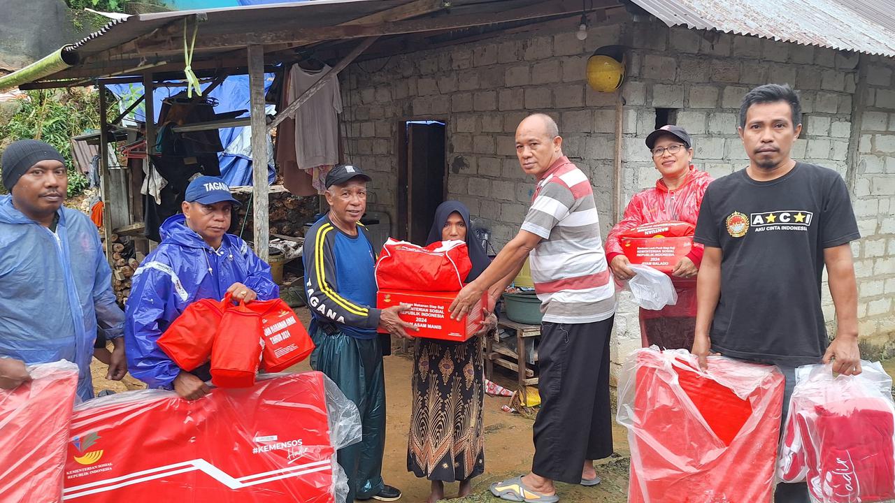 Respons Cepat Kemensos untuk Korban Longsor Ambon, Bantuan Logistik Tahap I dan II Disalurkan