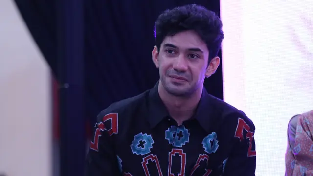 [Fimela] Reza Rahadian