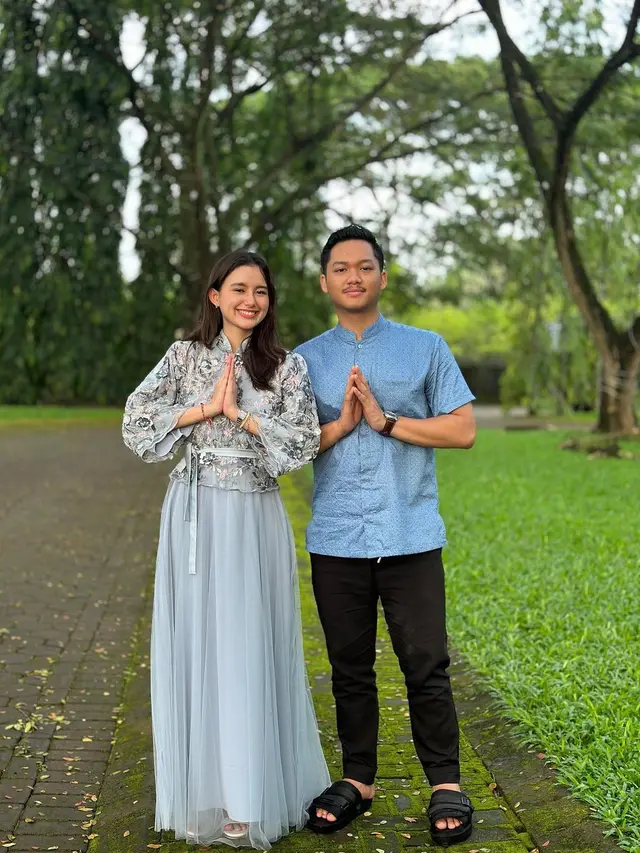 Pasangan Artis Beda Agama Kompak Rayakan Lebaran Bersama dalam Busana Kembaran, Rizky Febian-Mahalini hingga Bryan Domani-Mawar Eva