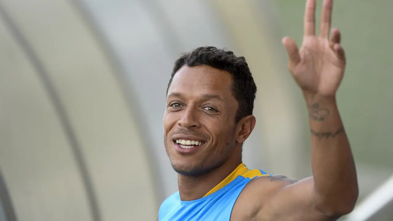 Adriano Correia