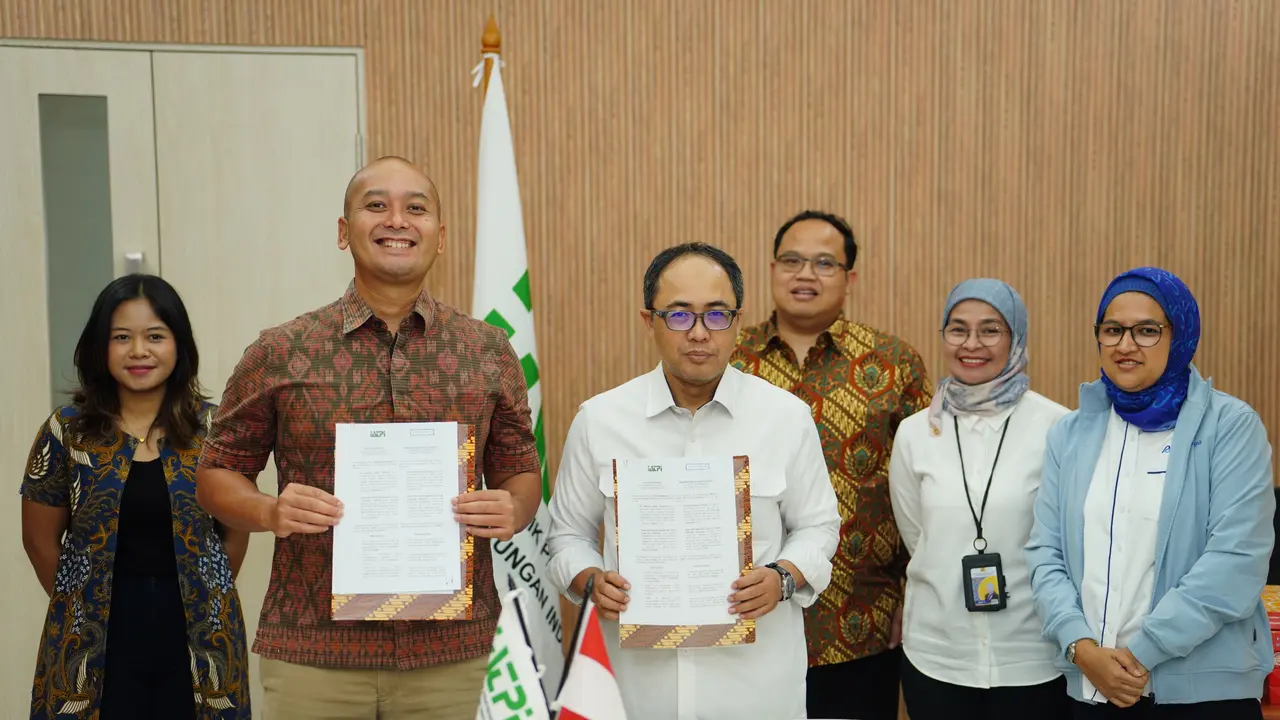 Ikatan Ahli Penyehatan dan Teknik Lingkungan Indonesia (IATPI) bersama Systemiq Lestari Indonesia, melakukan penandatanganan Nota Kesepahaman (MoU)