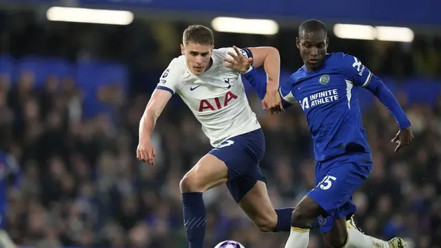 Real Madrid Incer Bek Tottenham Micky van de Ven, Apakah Benar?