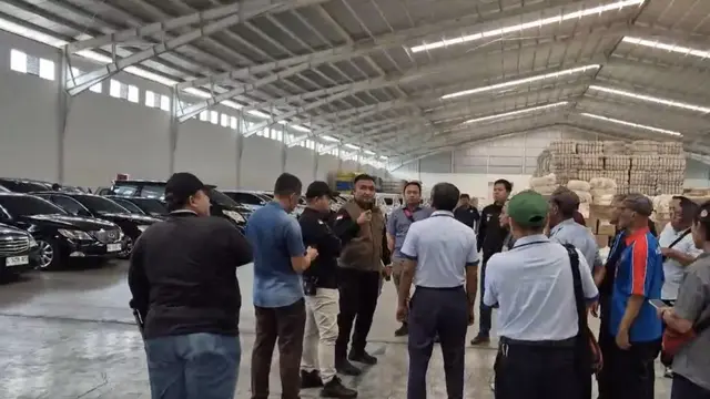 Kejagung menyita 72 unit kendaraan roda empat milik PT Sritex dan anak usahanya