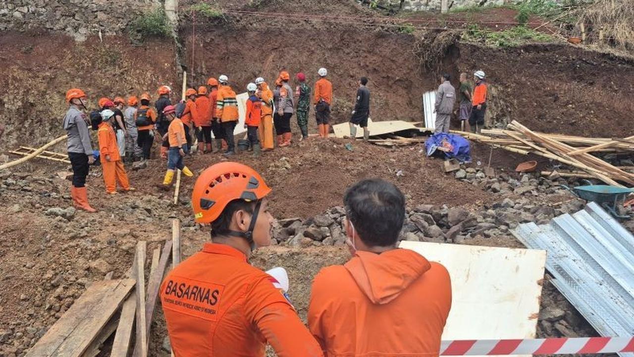 Tim SAR Gabungan Intensifkan Pencarian Korban Longsor Jatinangor, Tiga Pekerja Meninggal Dunia