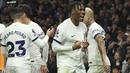 Selebrasi bek Tottenham Hotspur, Destiny Udogie setelah mencetak gol pertama timnya ke gawang Newcastle United pada laga pekan ke-16 Liga Inggris 2023/2024 di Tottenham Hotspur Stadium, London, Senin (11/12/2023) dini hari WIB. (AP Photo/Ian Walton)