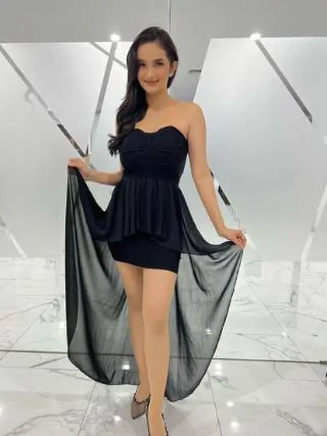 7 Potret Kompak Felicya Angelista, Syahnaz, dan Feby Marcelia yang Curi Perhatian