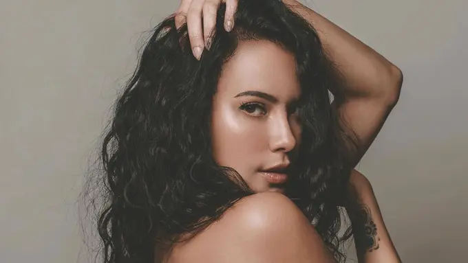 [Bintang] Sophia Latjuba