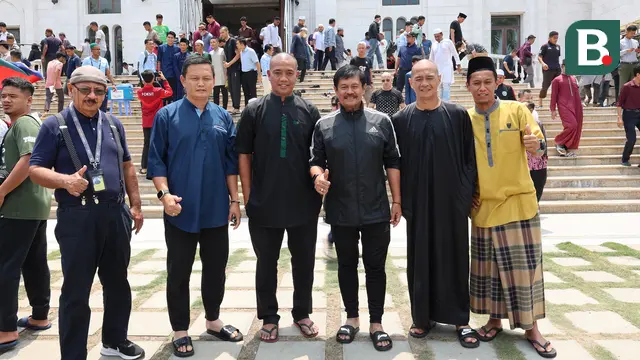  Mengikuti Skuad Timnas Indonesia U-22 Jumatan di Masjid Al Serkal di Sela SEA Games 2023