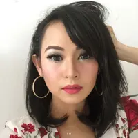 Citra Kharisma merasa seperti mimpi atas meninggalnya kedua orang tuanya (Instagram/@citzkharizma)