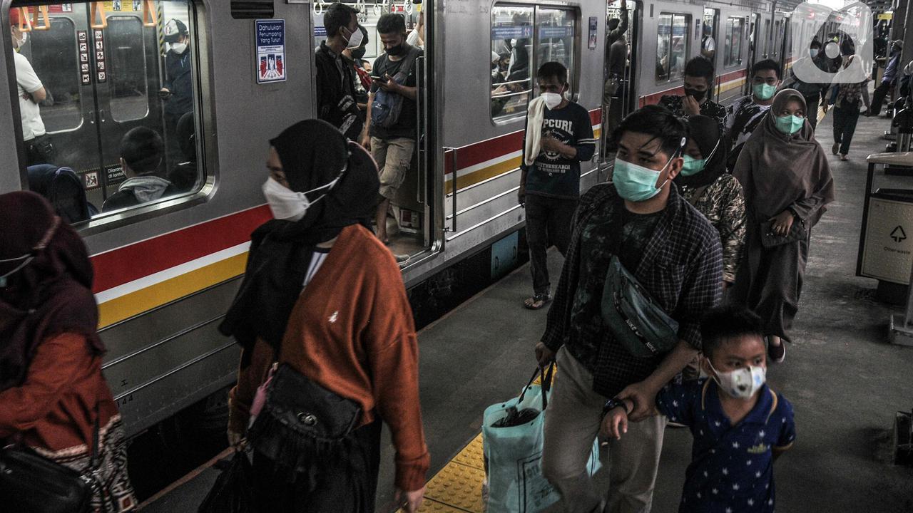 Imbas Demo Ricuh di DPR, Perjalanan KRL Rangkasbitung-Tanah Abang Sampai Kebayoran