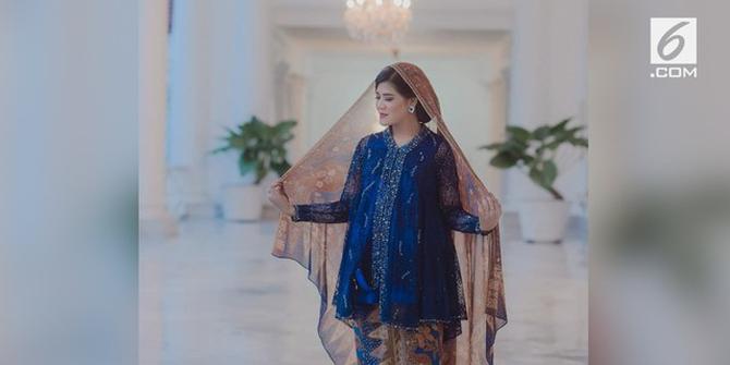 VIDEO: Kahiyang Ayu Tampil Cantik Berkebaya Saat Hamil