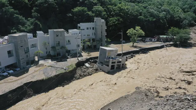 Penampakan Sungai Han di Korea Selatan yang Meluap Akibat Hujan Deras