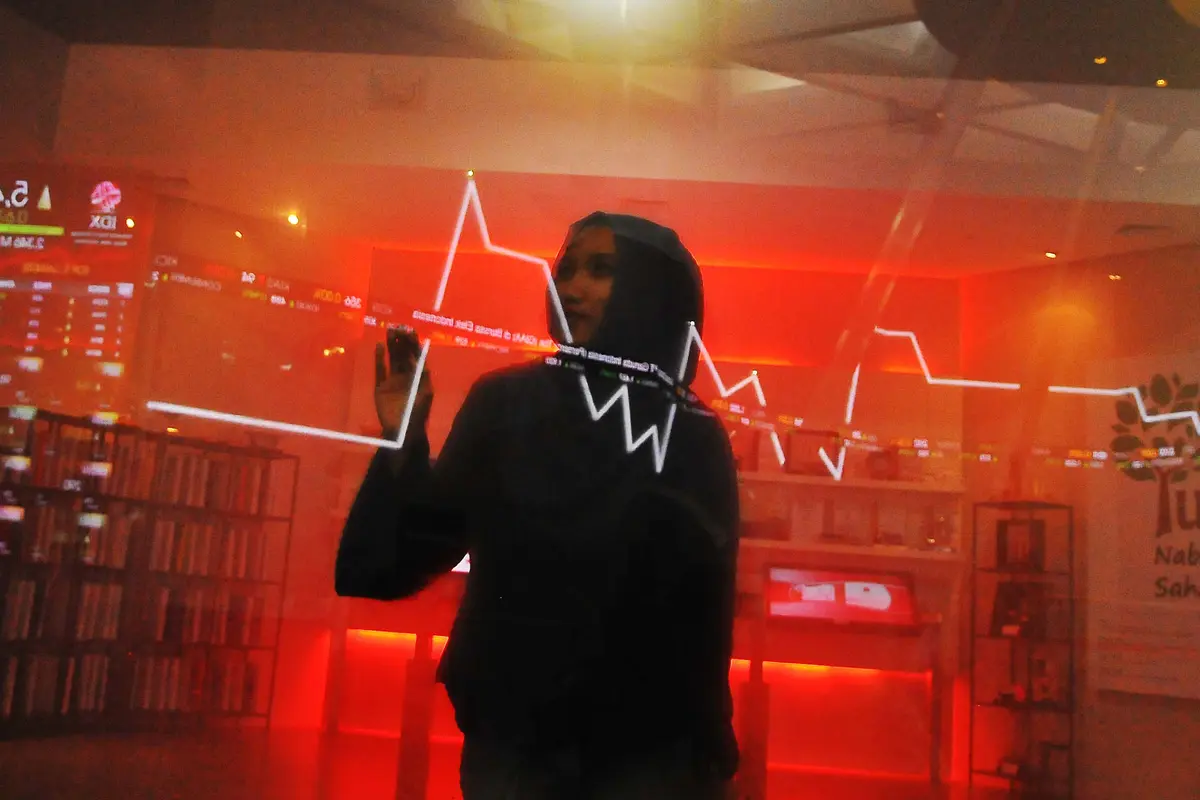 Pembukaan-Saham