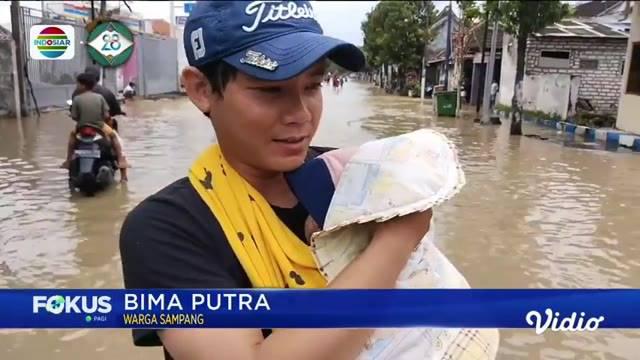 Simak Fokus Pagi (02/01) dengan berita-berita sebagai berikut, Dua Bocah Tewas di Kubangan Proyek Tol, Evakuasi Ibu Melahirkan Terkepung Banjir, Temuan Ular Sanca Saat Banjir, Arus Balik Liburan.