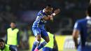 Ekspresi  Zulham Zamrun, usai mencetak gol kedua Persib ke gawang  Borneo FC dalam laga leg kedua perempatfinal Piala Presiden 2015 di Stadion Si Jalak Harupat, Bandung, Sabtu (26/9/2015). (Bola.com/Arief Bagus)