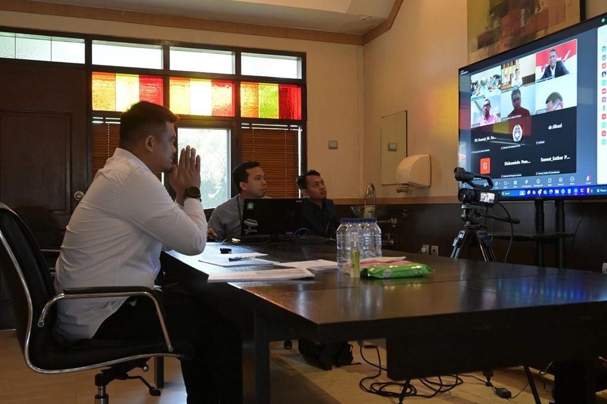 Gubernur Sumut Bobby Afif Nasution Menerima Audiensi PSSI