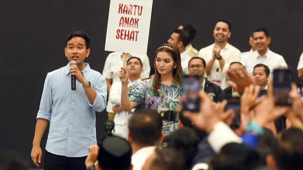 Dia mencontohkan sejumlah kontestan pemilu yang memiliki pertalian darah dengan pejabat publik tapi tak serta merta keluar sebagai pemenang.&nbsp;<br>